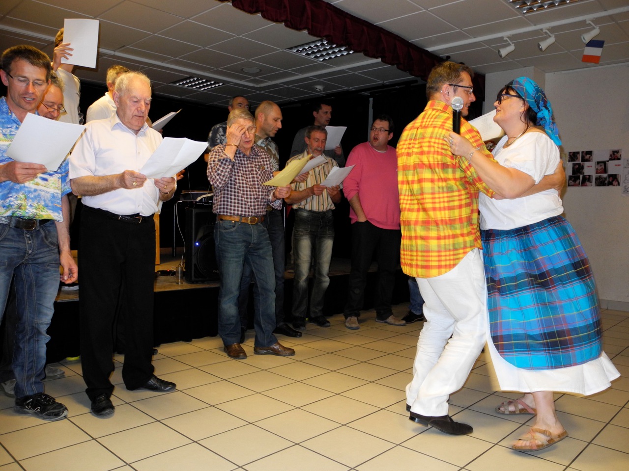 Philippe Ferrand, the Mayor, dancing with Christine Joly one of the Juziers organisers